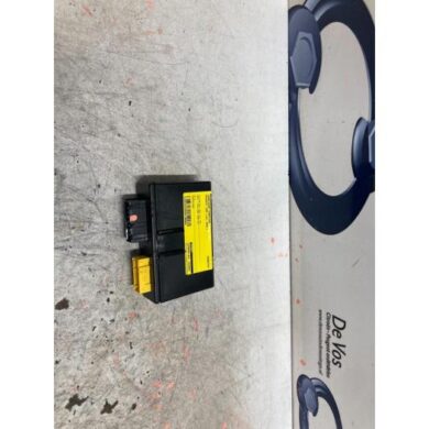 Peugeot 206 2.0 16V Convertible computer RFN 2001 8446H1-9644337080