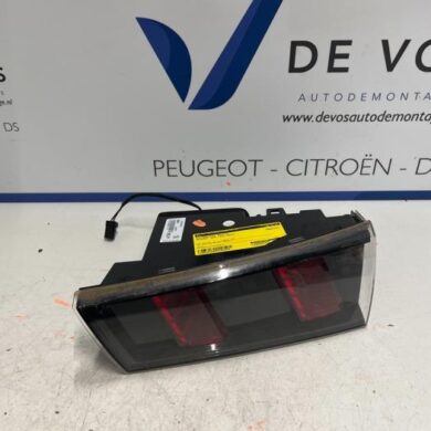 Peugeot 508  Achterlicht rechts 2021 9813507980