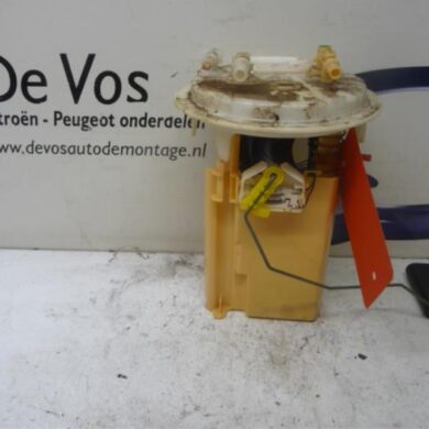Peugeot 407 1.6 HDi 16V Tank float 2005