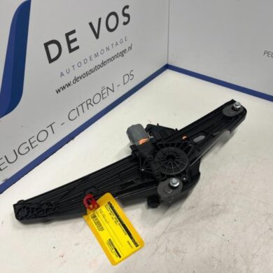 Peugeot 308 1.5 Blue HDi 130 16V Rear door window mechanism 4-door, right 2021 9830816680