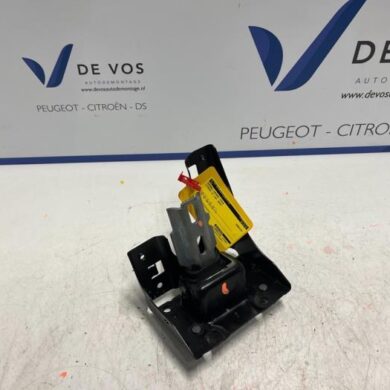 Citroen C3 1.2 Vti 12V PureTech Versnellingsbak Steun 2023 9810216980 20A728