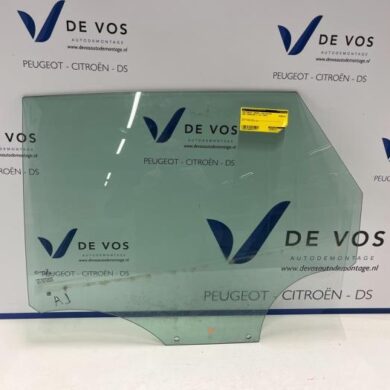 Opel Grandland X 1.6 Turbo 16V Hybrid Rear door window 4-door, left 2023 YP00076980