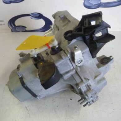 Citroen C3 1.2 VTi 82 12V Versnellingsbak HM01-HMZHM01 2015 9803846280 20CR15