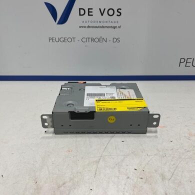 Opel Grandland X 1.2 Turbo 12V Radio 2021 1680301880-9839651080