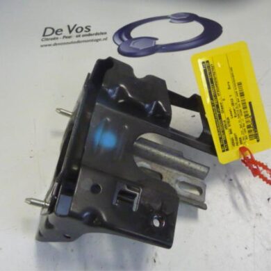 Peugeot 2008  Gearbox mount 2013 1813L2 20CR02