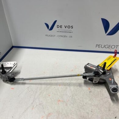 Peugeot 308 1.2 PureTech Hybrid 136 Ruitenwissermotor voor 2023 1687896080