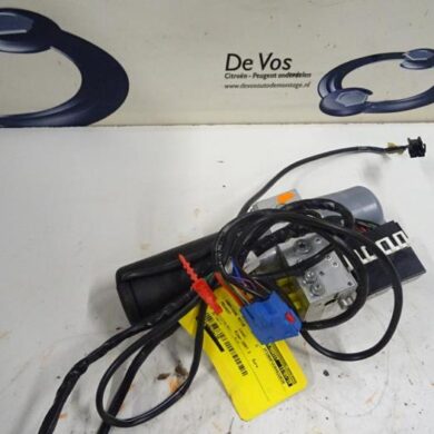 Peugeot 307  Convertible motor 2007 8446H9-8446S4