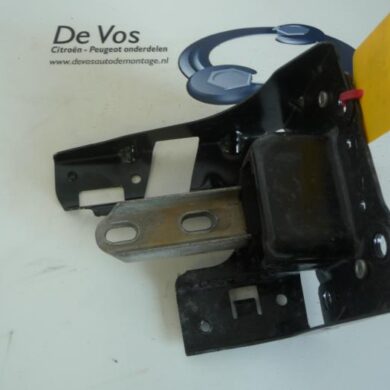 Citroen DS3 1.6 16V VTS THP Gearbox mount 2013 1813L6 20EA31