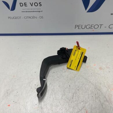 Peugeot 208 1.2 Vti 12V PureTech 100 Gaspedaal 2023 9837891880