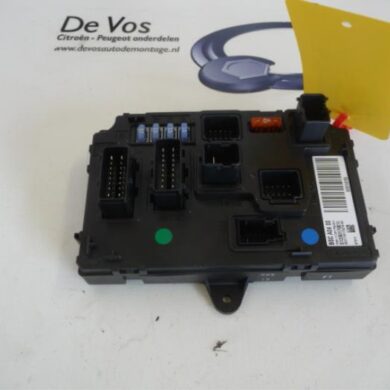 Citroen C6 2.2 HdiF 16V Zekeringkast 2008 6580S9-6580XF