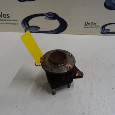 Citroen Jumpy 1.6 HDI 16V Rear hub 2009 374899-3748A3