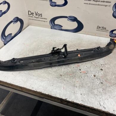 Peugeot 206 PLUS 1.4 XS Slotplaat voor 2010 7106H3-7106H8