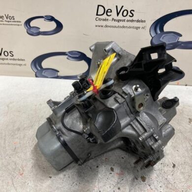 Peugeot 208 1.2 Vti 12V PureTech Versnellingsbak HMR 2019 9820609080-1619229980 20A704