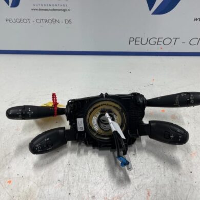 Peugeot 5008 1.6 THP 16V Steering column stalk 2011 96773912ZD-624399-96667319XT