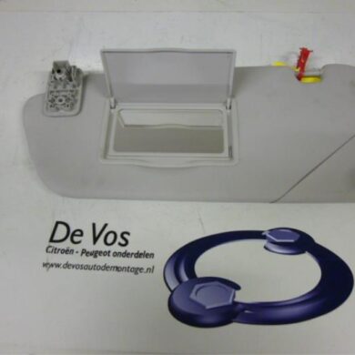 Peugeot 3008 1.6 16V THP 155 Sun visor 2010 8163KZ-816335
