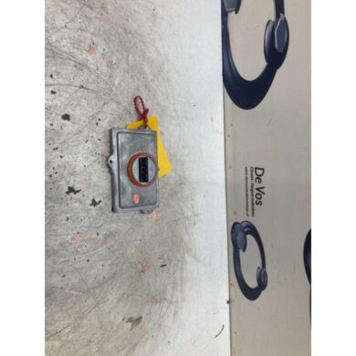 Peugeot 3008 1.2 12V e-THP PureTech 130 Xenon module 2018 1616879280