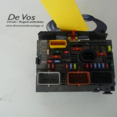 Citroen C5 2.0 16V Sicherungskasten 2009 9807028580