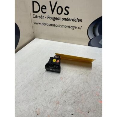 DS Automobiles DS7 Crossback  Contactslot Schakelaar 2018 9818194677-98181946XU