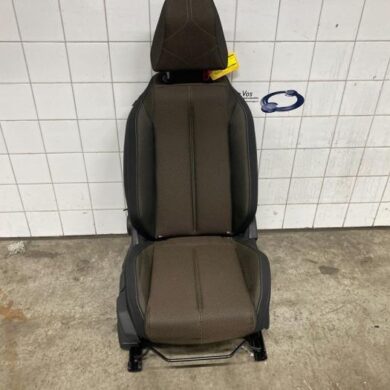 DS Automobiles DS7 Crossback  Stoel rechts 2019 9813461080-1622708080