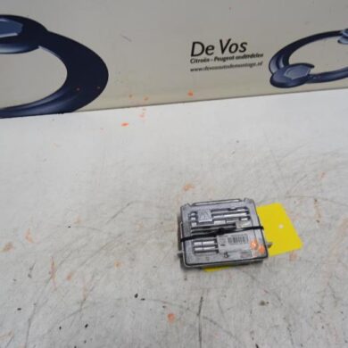 Citroen DS3  Xenon Starter 2015 9806086580