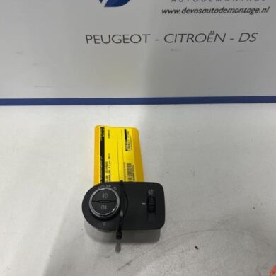 Opel Grandland X 1.2 Turbo 12V Switch (miscellaneous) 2021 YQ000160YX