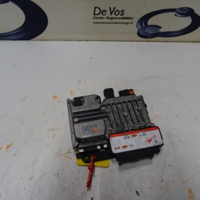 Peugeot 208  Start/Stop computer HNZ-HNZHN01 2016 9810858280