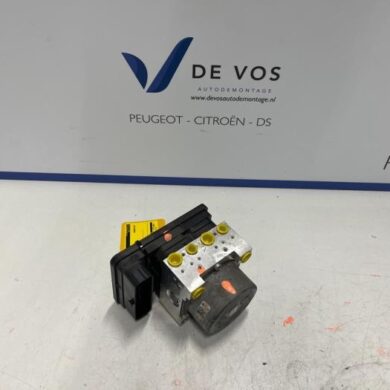 DS Automobiles DS3 Crossback 1.2 12V PureTech 155 ABS pump HNN-HN07 2018 1651971680-1682601980-9833639580