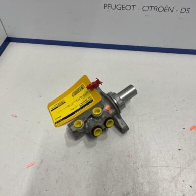 Opel Grandland X 1.2 Turbo 12V Master cylinder HNS 2021 1616905480-1638051480