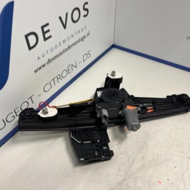 Opel Corsa 1.2 Turbo 12V 100 Ruitmechaniek 4Deurs rechts-achter 2020 9829045580