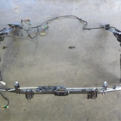 Peugeot 308  Tailgate frame 2010 8484CL