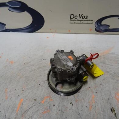 Peugeot 607 2.2 16V Power steering pump 3FZ 2005 4007AC
