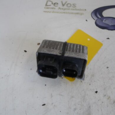 Peugeot Boxer  Voorgloei Relais 2012 9675863980