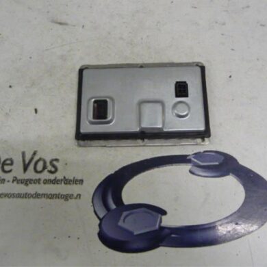 Citroen C4 2.0 16V Xenon module 2005 6224F9