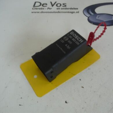 Citroen Jumper  Glow plug relay 2007 597093