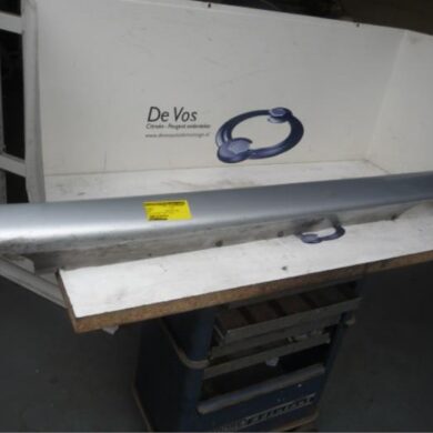 Citroen Saxo 1.6 VTS Side skirt, left 2003 7010A2