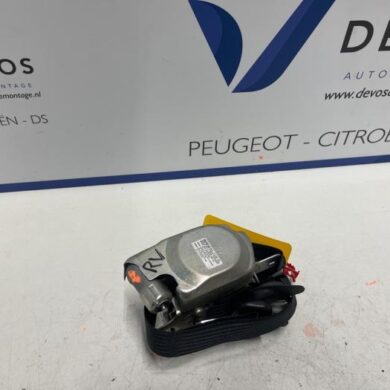 Peugeot 107 1.0 12V Gordelspanner rechts 2006 8974LJ