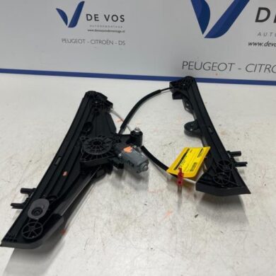 Peugeot 308 1.2 PureTech Hybrid 136 Ruitmechaniek 4Deurs rechts-voor 2022 9830815180