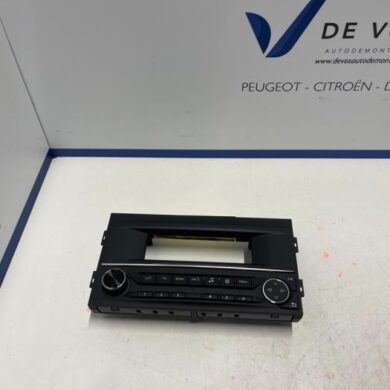 Peugeot 308 1.2 12V VTi PureTech 82 Radiobedienings paneel 2014 96781478ZD