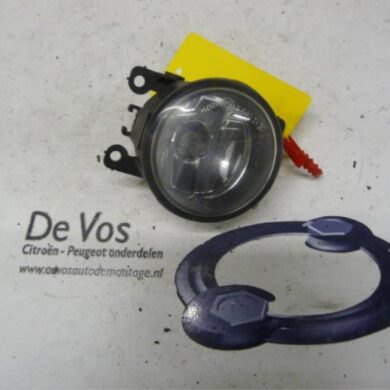 Peugeot 607 2.2 HDi 16V FAP Spotlight, right 2006 6206E1