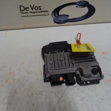 Citroen C3 Aircross 1.2 e-THP PureTech 110 Start/Stop computer HNZHN01 2018 9810858280