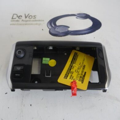 Peugeot 208  Dashboard deel 2014 96738995VV-96728460ZD