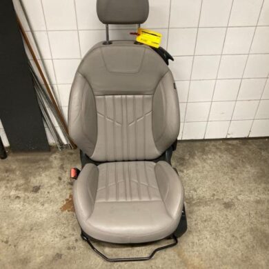 Peugeot 208 1.6 16V THP 155 Stoel links 2013 8847J1-1612586780-1608320380