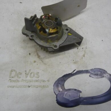 Citroen Xantia  Water pump 1997