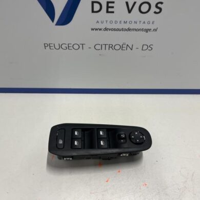 Peugeot 308 1.2 12V e-THP PureTech 110 Combischakelaar ramen 2018 98248414ZD