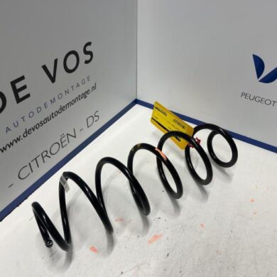 Peugeot 308 1.2 PureTech Hybrid 136 Schroefveer achter 2023 9839914780