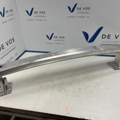 Peugeot 5008  Rear bumper frame 2022 9816539580