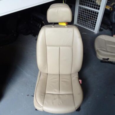 Peugeot 607 2.2 HDi 16V FAP Stoel rechts 2002 8850SK