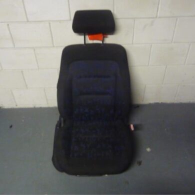 Peugeot 306 1.6i XR,XT,ST Seat, right 2000 8900QH