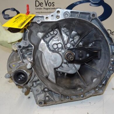 Peugeot 2008 1.2 12V e-THP PureTech 110 Gearbox HN01-HNZ 2018 1612478480-1613706680 20ET29