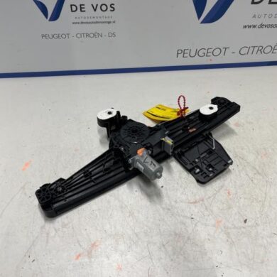 Peugeot 208 1.2 Vti 12V PureTech 100 Ruitmechaniek 4Deurs links-achter 2023 9829045980